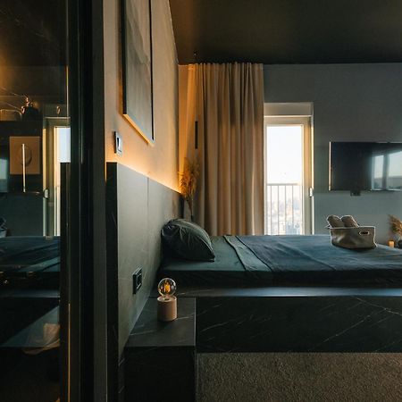 Etern Apart Hotel Пристина Екстериор снимка