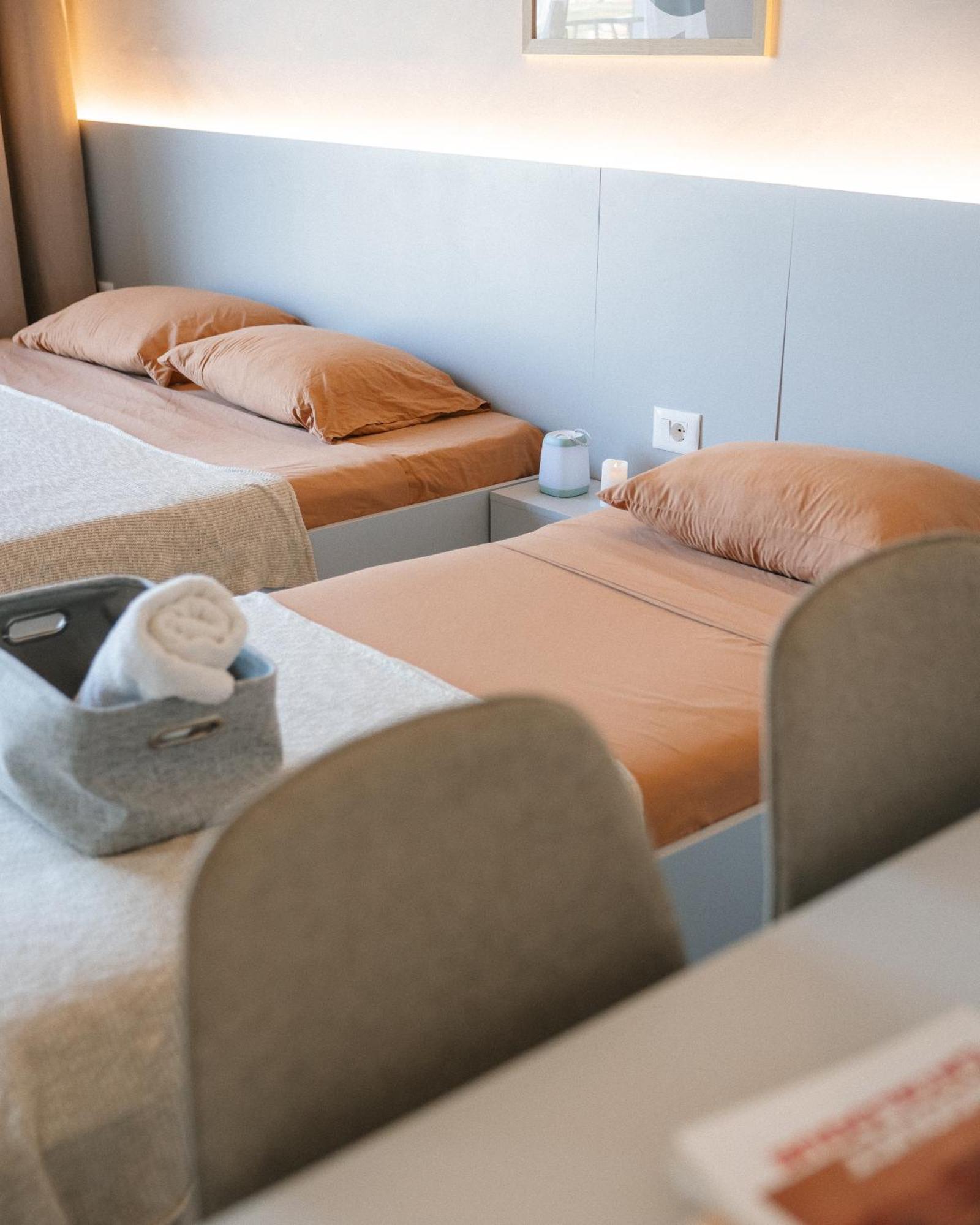 Etern Apart Hotel Пристина Екстериор снимка